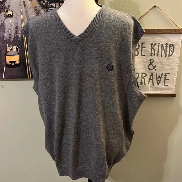 Mens Chaps V-neck sleeveless sweater vest - Picture 6 of 11